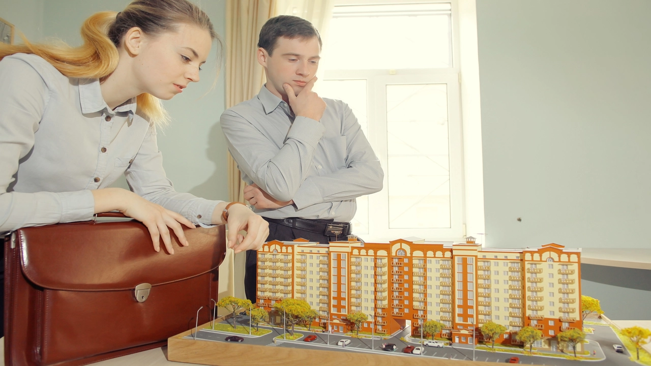 Buying Off-Plan Properties in Turkey: Advantages and Risks