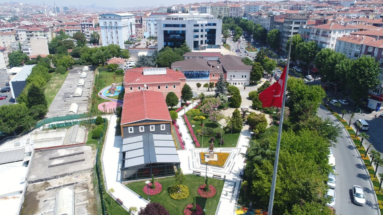 An Adventure in the Bahçelievler District in Istanbul