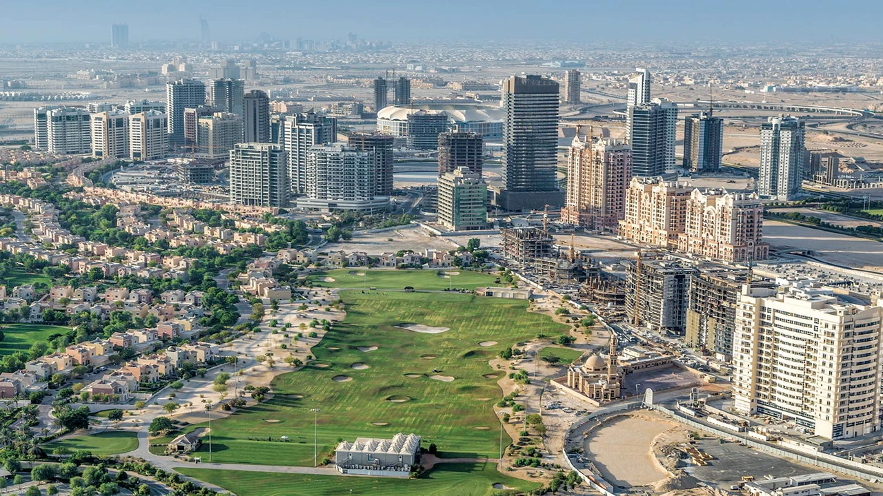 EN//Dubai Production City,,AR//مدينة دبي للإنتاج,,TR//Dubai Prodüksiyon Şehri,,RU//Дубай Продакшн Сити,,FA//شهر تولیدی دبی,,ZH//迪拜生产城
