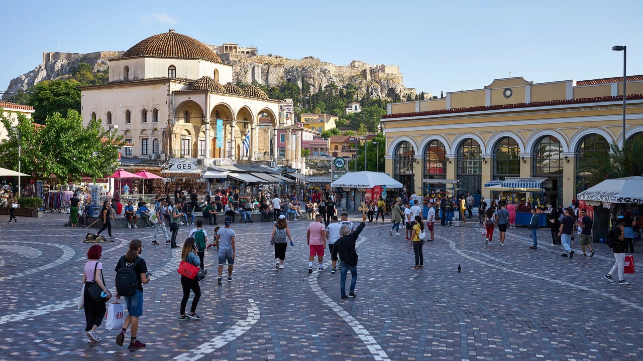 EN//Monastiraki,,AR//موناستيراكي,,TR//Monastiraki,,RU//Монастираки,,FA//موناستیراکی,,ZH//蒙纳斯提拉奇