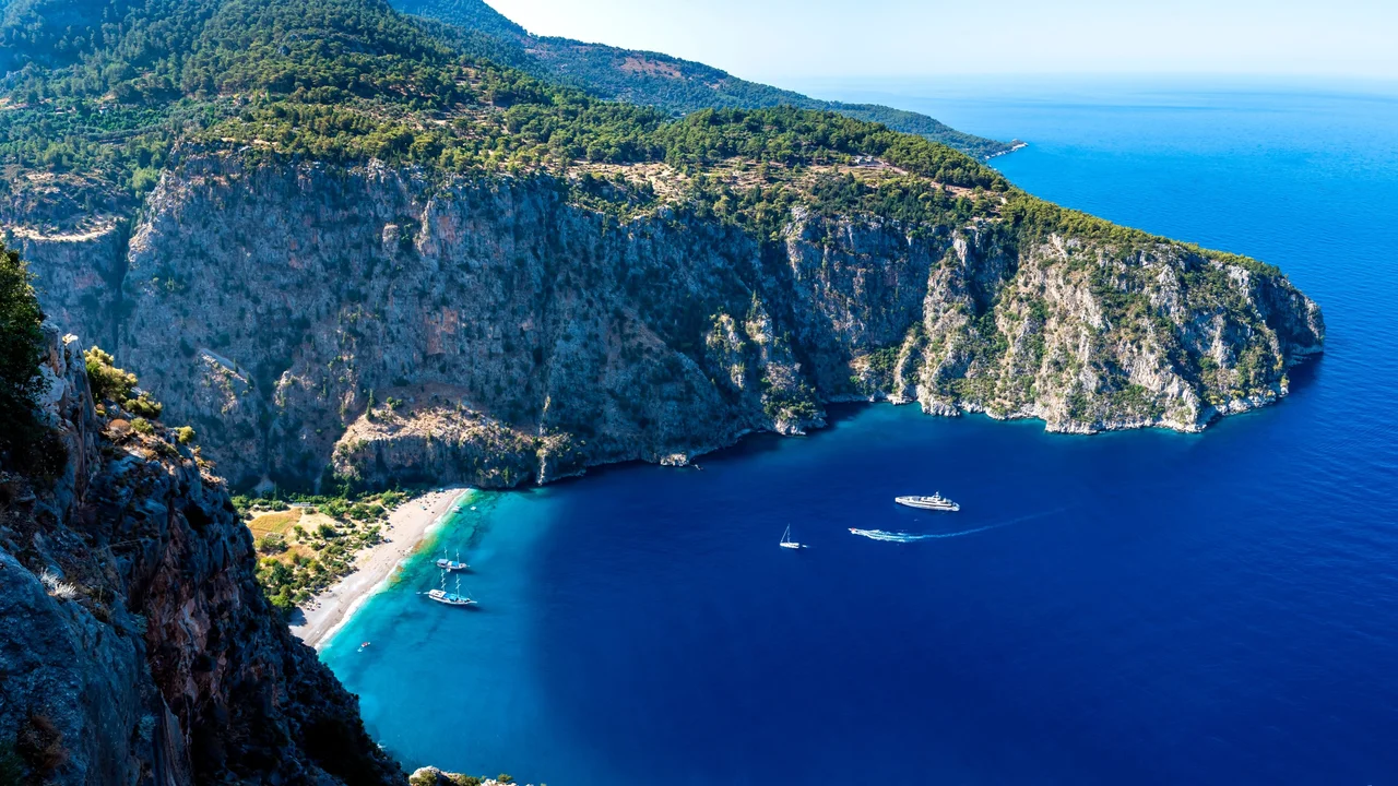 Tourism in Fethiye: The Pearl of the Mediterranean and the Land of Marine Activities